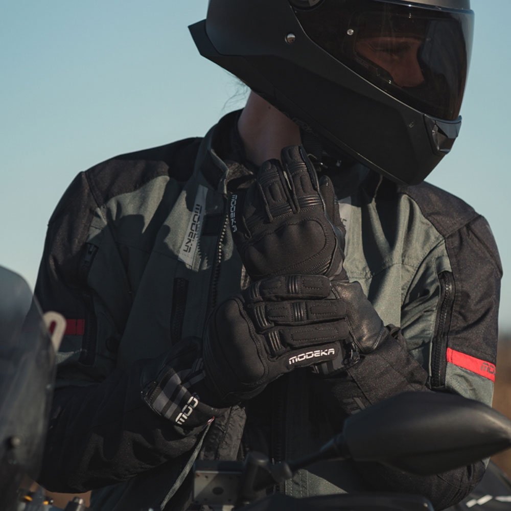 Rukavice MAKARI ženske crne DM MODEKA