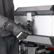 Centralni kofer GIVI TREKKER ALASKA ALA56A ALU niklovani Monokey 56L