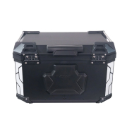 Centralni kofer GP KOMPOZIT aluminijumski 45L crni