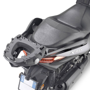 Nosač centralnog kofera Kappa Yamaha X MAX 300 (17-22) KR2150